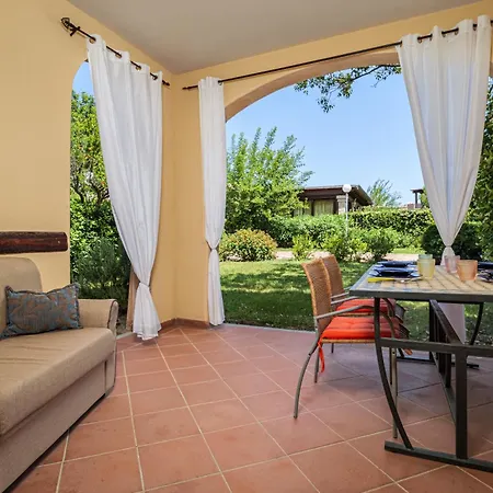 Tra Mare Cristallino E Relax